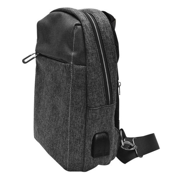 Mini backpack con puerto USB